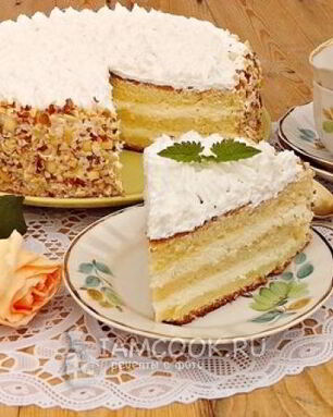 Бисквит на дрожжах для тортов