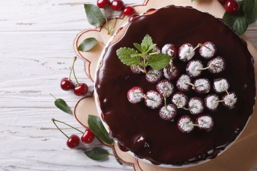 Рецепт шоколадна-вишневого торт