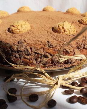 Торт Амаретти с заварным сметанным кремом