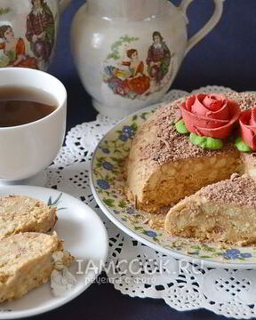Торт из печенья и сгущенки