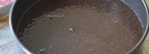 торт шоколадный с клубникой в шоколаде. Шаг 10