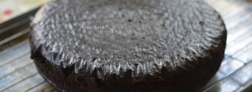 торт шоколадный с клубникой в шоколаде. Шаг 11