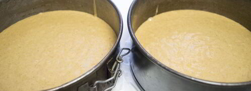 тыквенный торт с творожным кремом на хэллоуин. Шаг 10