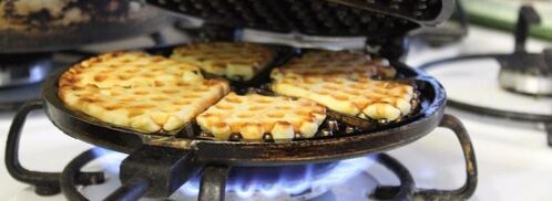 вафли мягкие на газу в вафельнице. Шаг 8