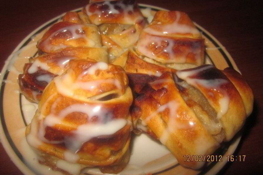 Рецепт яблочных рулетиков