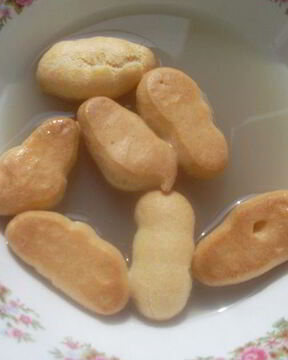 Консоме с профитролями