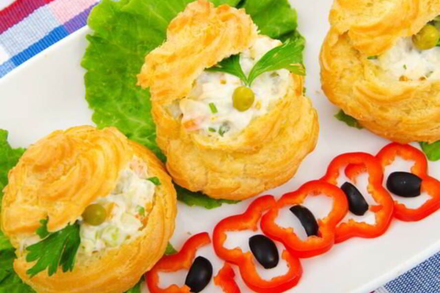 Рецепт профитролей с крабовыми палочками и сыром