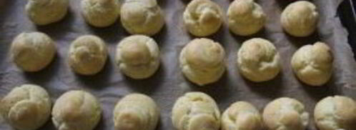 профитроли с шоколадным соусом. Шаг 7