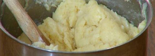 профитроли с ванильным кремом и мороженым. Шаг 5