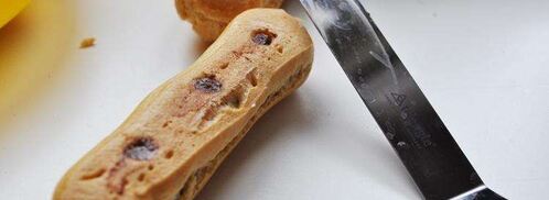 шоколадные пирожные эклеры с заварным кремом. Шаг 19