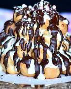 Торт из эклеров