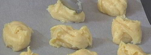 эклеры с начинкой из творога и зелени. Шаг 10