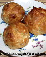 Эклеры с печенью трески и козьим сыром