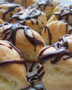 Эклеры с заварным кремом из пломбира