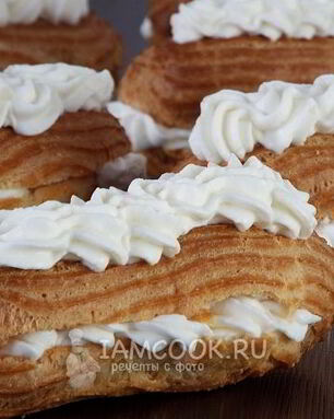 Эклеры со сливками