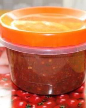Аджика из помидоров и перца