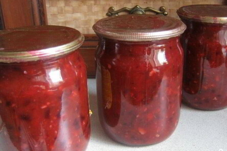 Рецепт аджики из слив на зиму