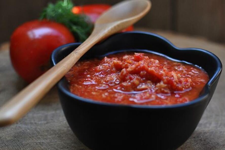 Рецепт аджики с хреном