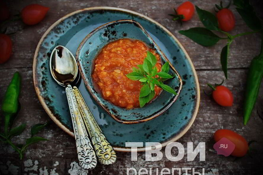 Рецепт острой аджики из кабачков