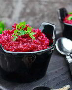 Острая аджика из свеклы на зиму