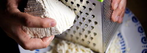 соленые сырники с аджикой. Шаг 3