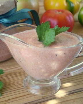 Сыроедческая аджика