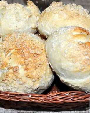 Булочки с джемом и штрейзелем