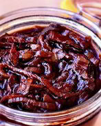 Луковый джем с пивом и шоколадом