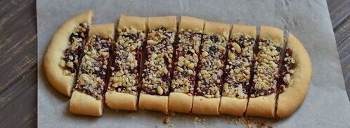 песочные полоски с джемом и орехами. Шаг 9