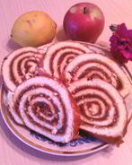 Рулет с яблочным джемом