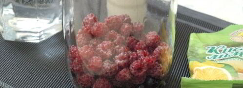 компот из малины и смородины. Шаг 5