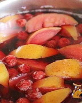 Компот из вишни и яблок на зиму