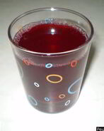 Компот из вишни с косточками