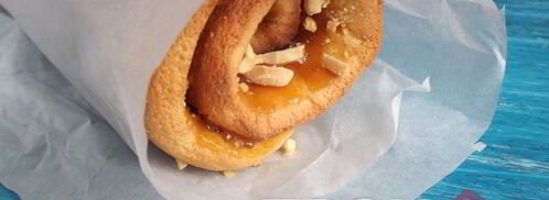 рулет с повидлом и арахисом. Шаг 12