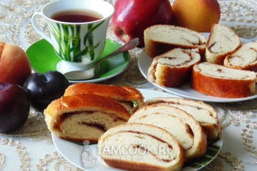 Рецепт сдобного рулета с повидлом