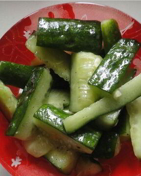 Быстрые малосольные огурчики