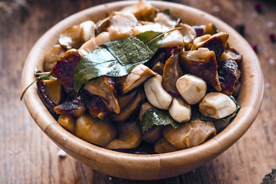 Рецепт соленых белых грибов