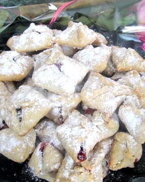 Конвертики с вареньем на сметане