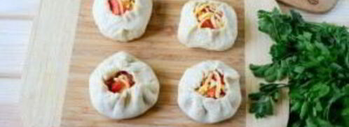 беляши с помидорами и сыром. Шаг 8