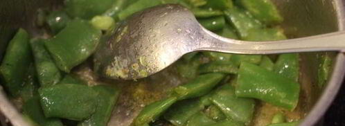 брускетта с фасолью и яйцом пашот. Шаг 7