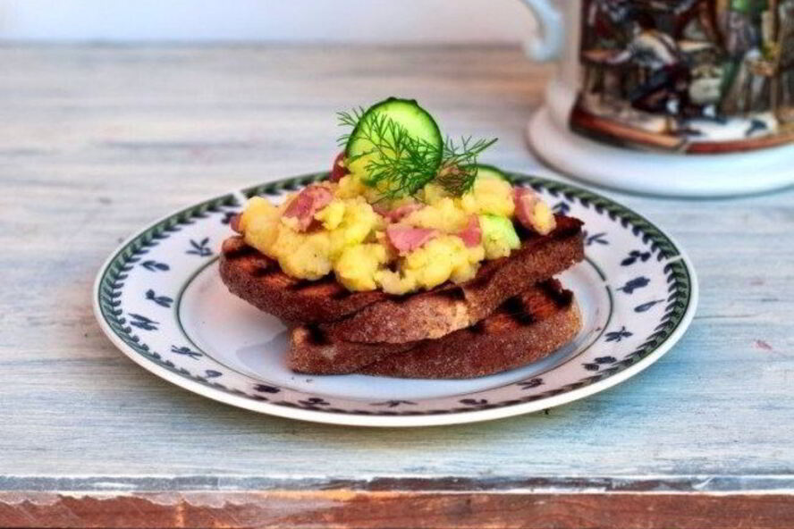 Рецепт брускетты с холодной фриттатой