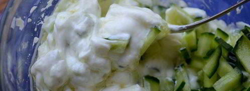 брускетта с огурцом и подкопченным лососем. Шаг 4