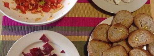 брускетты с бастурмой и яйцом пашот из перепелиного яйца. Шаг 4