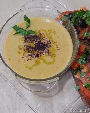 Крем-суп из чечевицы c брускеттой