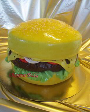Бисквитный торт Гамбургер