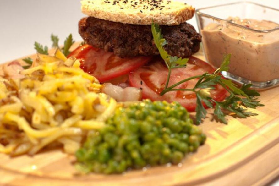 Рецепт бургера из говядины с картофелем пай