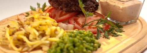 бургер из говядины с картофелем пай. Шаг 8