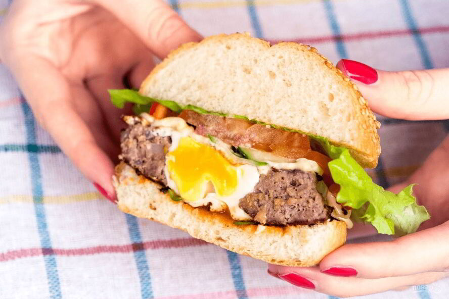 Рецепт бургера с яйцом