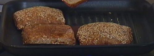 бургеры с котлетками из тунца и авокадо. Шаг 8