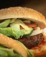 Бургеры со свининои и говядинои